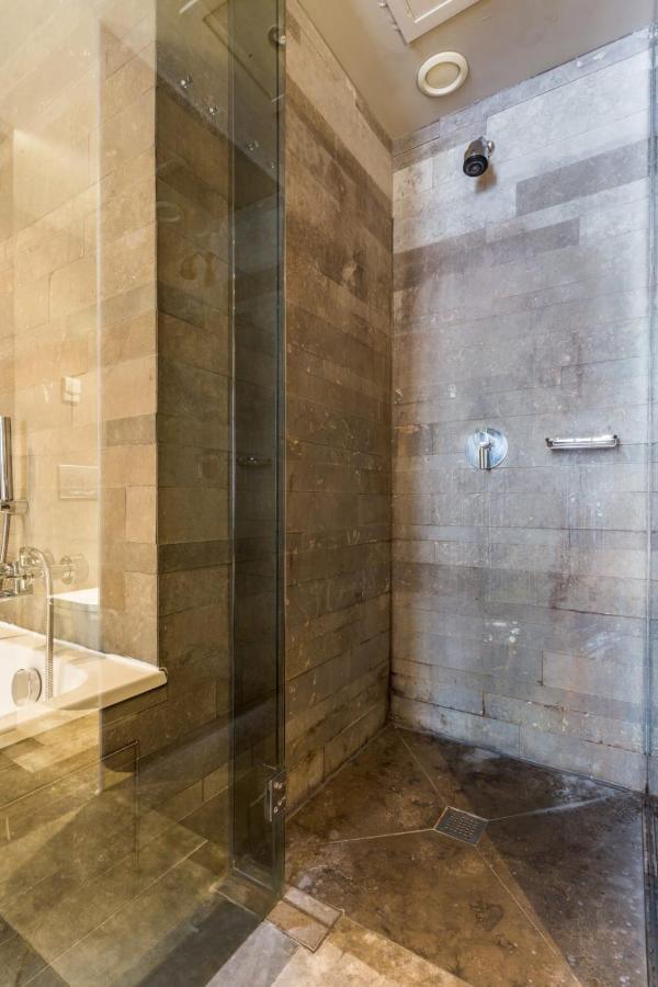 Peaceful Apartment - 1Br-4P - Passy-Trocadero Paris Bagian luar foto